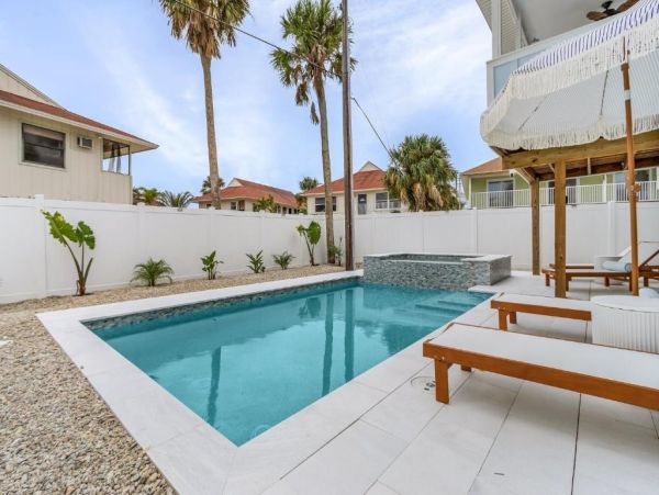 Discover Your Dream Vacation Home in Fort Myers Beach
