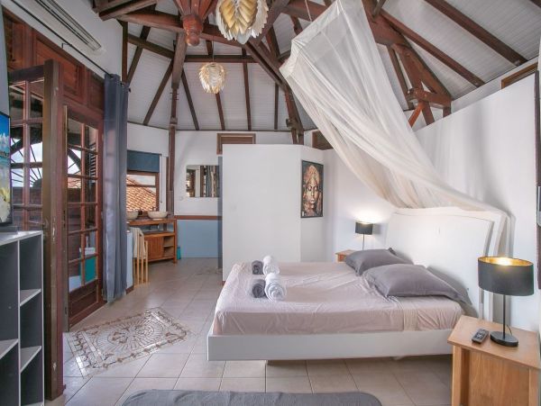 Luxury Caribbean Villa Rental in Martinique -  Emerald Kite Vacation Villas