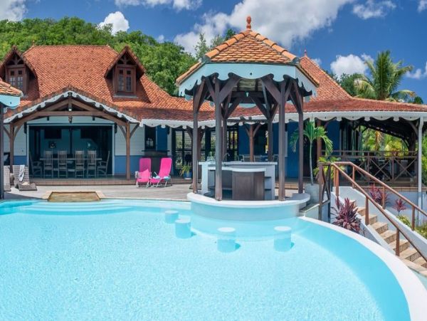Luxury Caribbean Villa Rental in Martinique -  Emerald Kite Vacation Villas