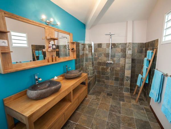 Luxury Caribbean Villa Rental in Martinique 5-Bedroom Beachfront Villa with Pool