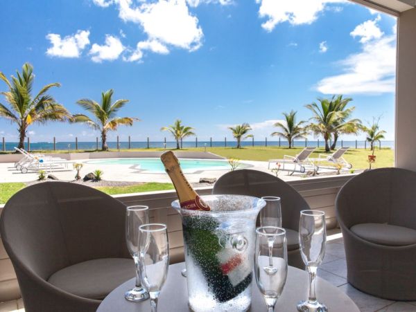 Luxury Caribbean Villa Rental in Martinique 5-Bedroom Beachfront Villa with Pool