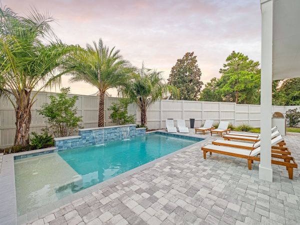 30A Luxury Vacation Rental Lake Beach House with Pool & Rooftop Terrace