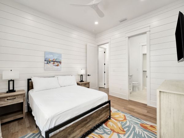 30A Luxury Vacation Rental Lake Beach House with Pool & Rooftop Terrace