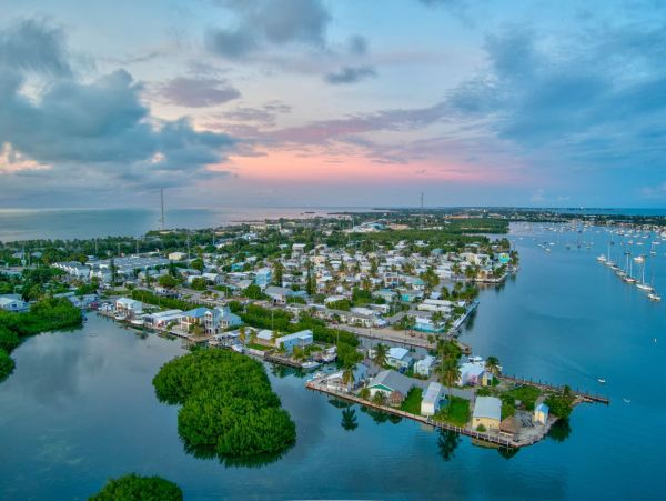 Marathon Florida Waterfront Vacation Rental Luxury Florida Keys Home with Pool & Dock