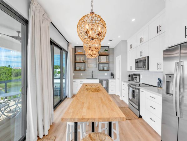 Marathon Florida Waterfront Vacation Rental Luxury Florida Keys Home with Pool & Dock