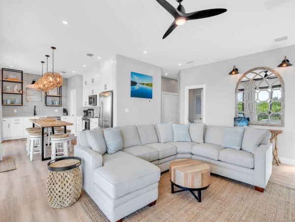 Marathon Florida Waterfront Vacation Rental Luxury Florida Keys Home with Pool & Dock