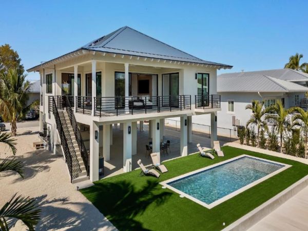 Cudjoe Key Waterfront Vacation Rental with Pool - Florida Keys Home