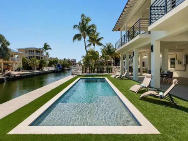 Cudjoe Key Waterfront Vacation Rental with Pool - Florida Keys Home