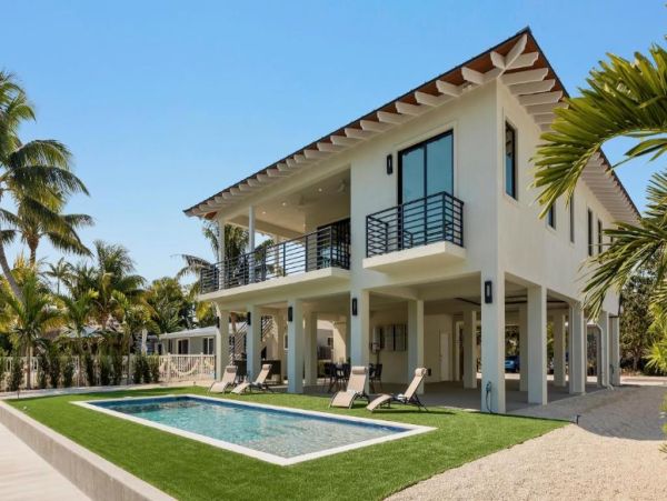 Cudjoe Key Waterfront Vacation Rental with Pool - Florida Keys Home