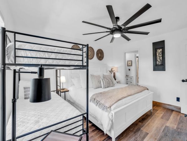 Naples Florida Condo Rental - Luxury Vacation Rental with Resort Amenities