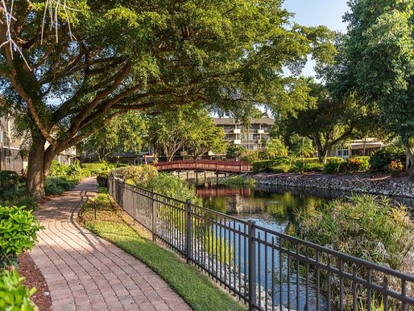 Naples Florida Condo Rental - Luxury Vacation Rental with Resort Amenities