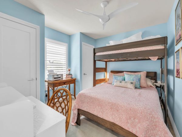 Naples Florida Luxury Condo Vacation Rental with Resort Amenities