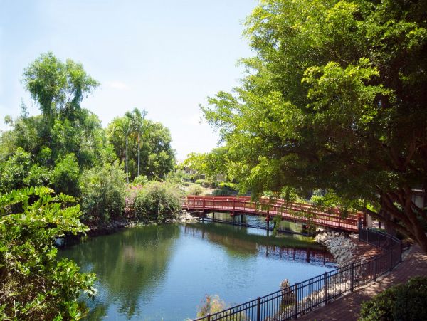 Naples Florida Luxury Condo Vacation Rental with Resort Amenities