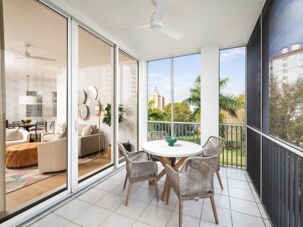 Naples Florida Condo Rental 3-Bedroom Vacation Rental Near Vanderbilt Beach