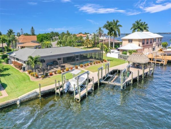 Cape Coral Vacation Rentals | Riverfront 4-Bedroom Home with Pool & Tiki Hut