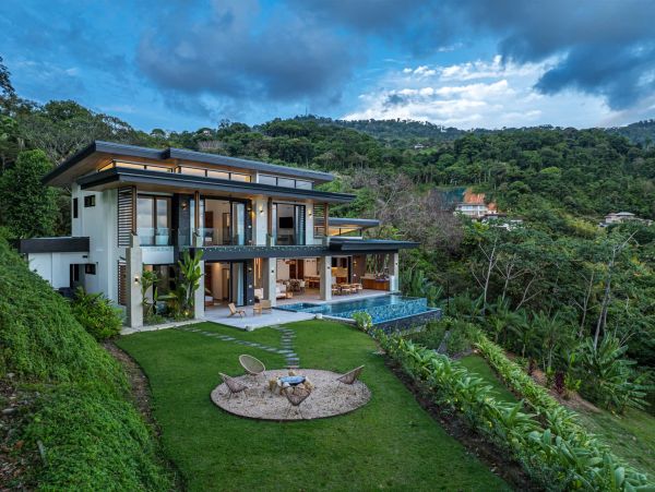 Luxury Villa in Costa Rica
