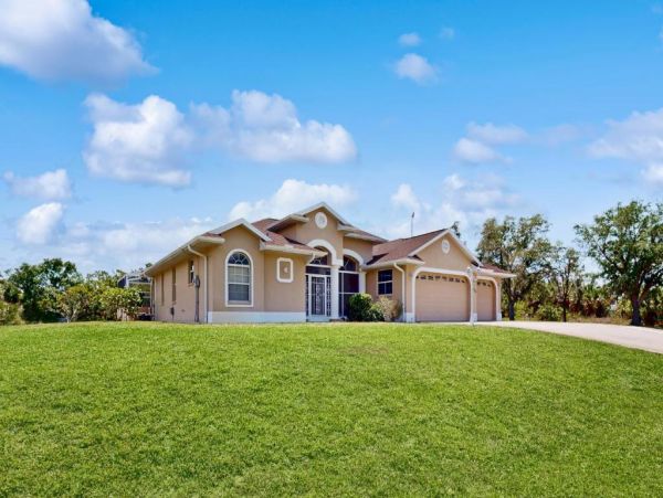 North Port Florida Family-Friendly Home with Private Pool