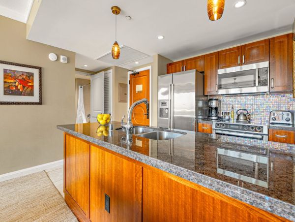 Maui Vacation Rentals Luxury Maui Oceanview & Mountain View Suite