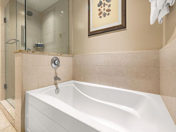 Maui Vacation Rentals Luxury Maui Oceanview & Mountain View Suite