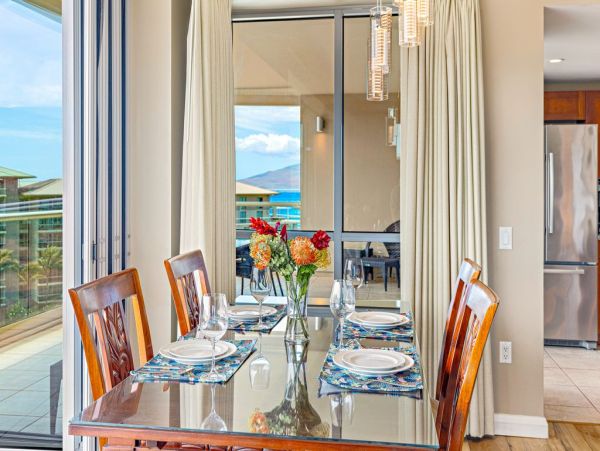 Maui Vacation Rentals Luxury 3-Bedroom Ocean View Suites in Kaanapali
