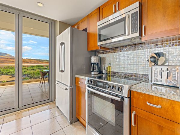 Maui Vacation Rentals Luxury 3-Bedroom Ocean View Suites in Kaanapali