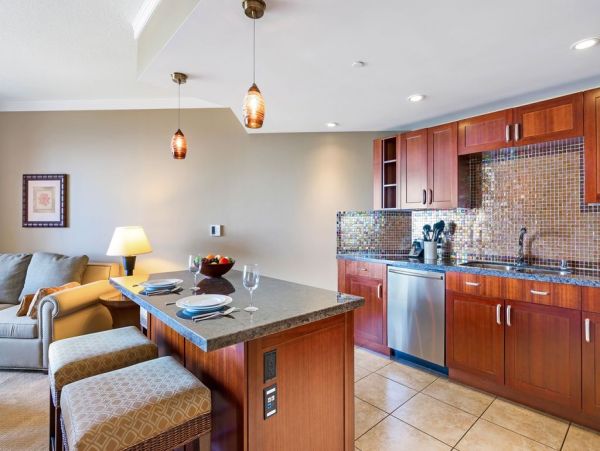 Maui Vacation Rentals Luxury 3-Bedroom Ocean View Suites in Kaanapali