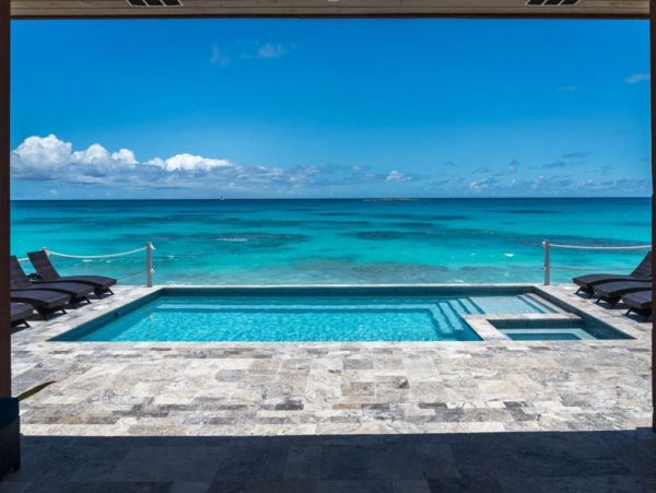 Luxury Oceanfront Exuma Villa Rental – Vacation Home with Pool & Beach Access