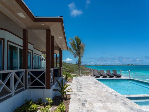 Luxury Oceanfront Exuma Villa Rental – Vacation Home with Pool & Beach Access