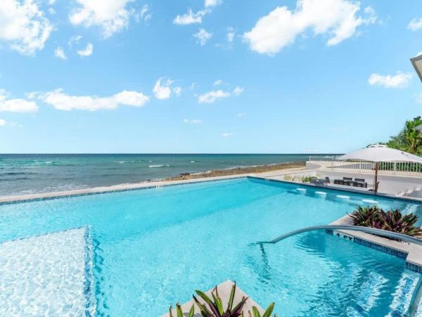 Luxury Caribbean Villa Rentals Beachfront Villas in Grand Cayman