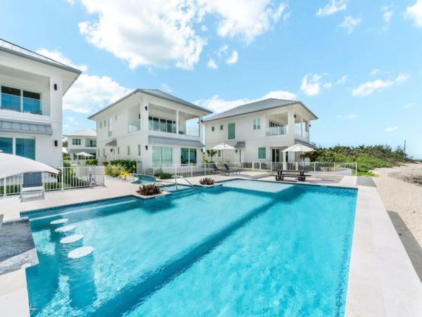 Luxury Caribbean Villa Rentals Beachfront Villas in Grand Cayman