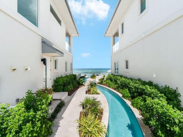Luxury Caribbean Villa Rentals Beachfront Villas in Grand Cayman