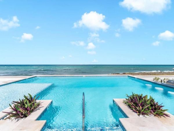 Luxury Caribbean Villa Rentals Beachfront Villas in Grand Cayman