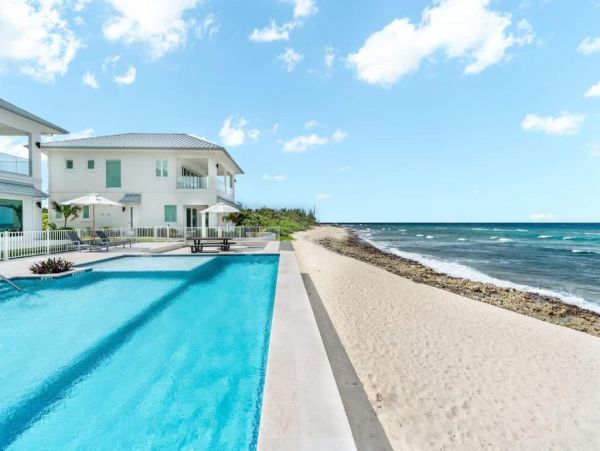 Luxury Caribbean Villa Rentals Beachfront Villas in Grand Cayman