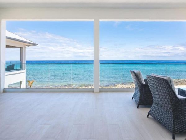 Luxury Caribbean Villa Rentals Beachfront Villas in Grand Cayman