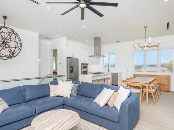 Luxury Caribbean Villa Rentals Beachfront Villas in Grand Cayman