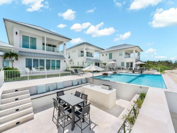 Luxury Caribbean Villa Rentals Beachfront Villas in Grand Cayman
