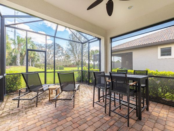 Sarasota Vacation Rentals Dog Friendly Sarasota Rentals Near Siesta Key
