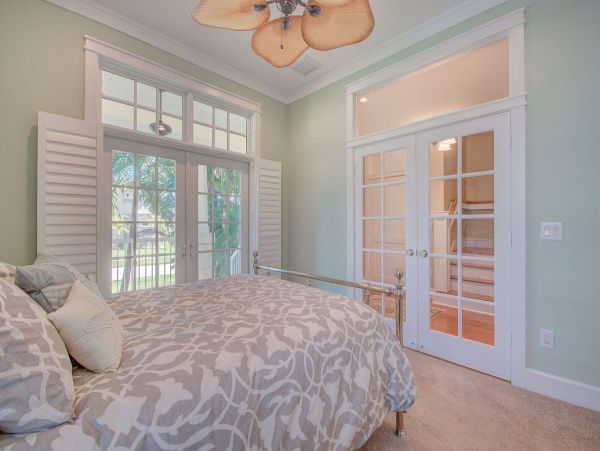 Clearwater Beach Vacation Rentals 4-Bedroom Monthly Rental with Pool & Spa