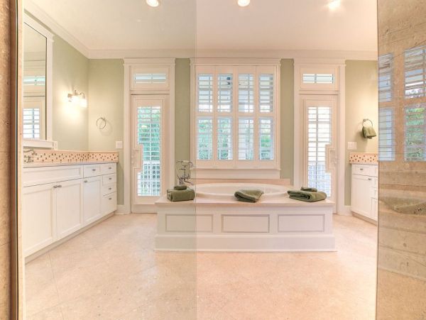 Clearwater Beach Vacation Rentals 4-Bedroom Monthly Rental with Pool & Spa