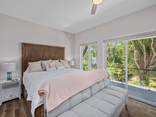 Clearwater Beach Vacation Rental Home with Pool & 4 Bedrooms Steps to the Beach