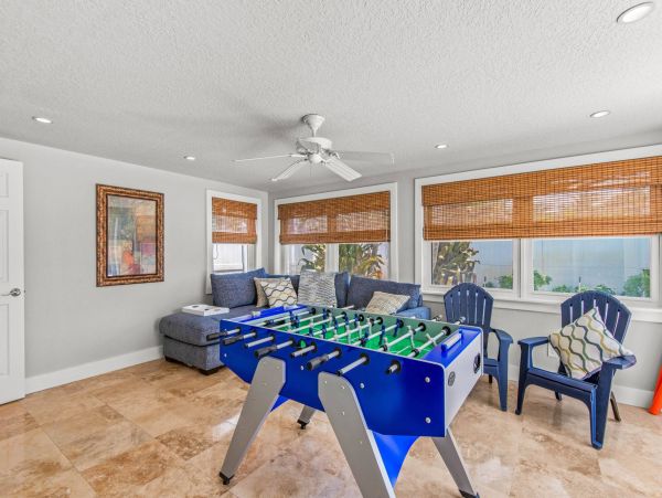North Clearwater Beach Two Bedroom Vacation Rental - Pool Home Near Pier 60