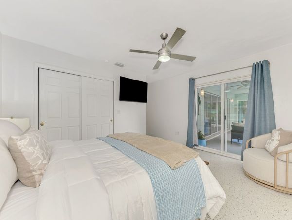 Siesta Key Vacation Rental with Private Hot Tub Dog-Friendly Florida Beach House