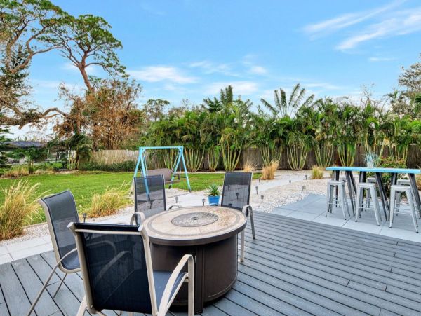 Siesta Key Vacation Rental with Private Hot Tub Dog-Friendly Florida Beach House