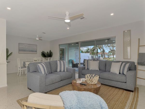 Siesta Key Vacation Rental with Private Hot Tub Dog-Friendly Florida Beach House