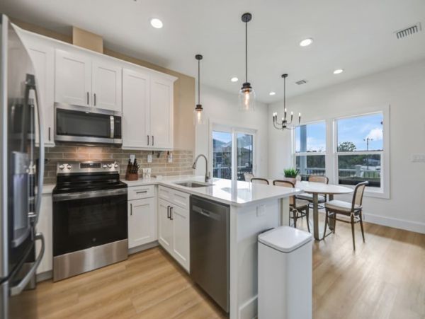 Sanibel Vacation Rental Home Pet-Friendly Beach House with Deck & Modern Amenities