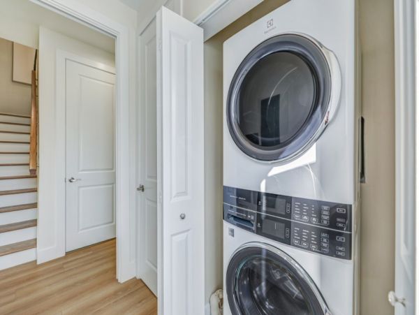 Sanibel Vacation Rental Home Pet-Friendly Beach House with Deck & Modern Amenities