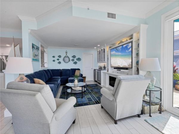 Luxury Waterfront Penthouse Condo – Boca Grande Vacation Rental