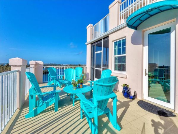 Luxury Waterfront Penthouse Condo – Boca Grande Vacation Rental