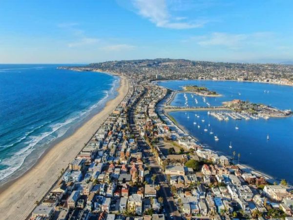 Pacific Beach Vacation Rental Stylish San Diego Condo Steps from the Pier
