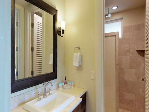 Poipu Vacation Rental Kauai Luxury Villa with Pool, Lanai & Beach Access